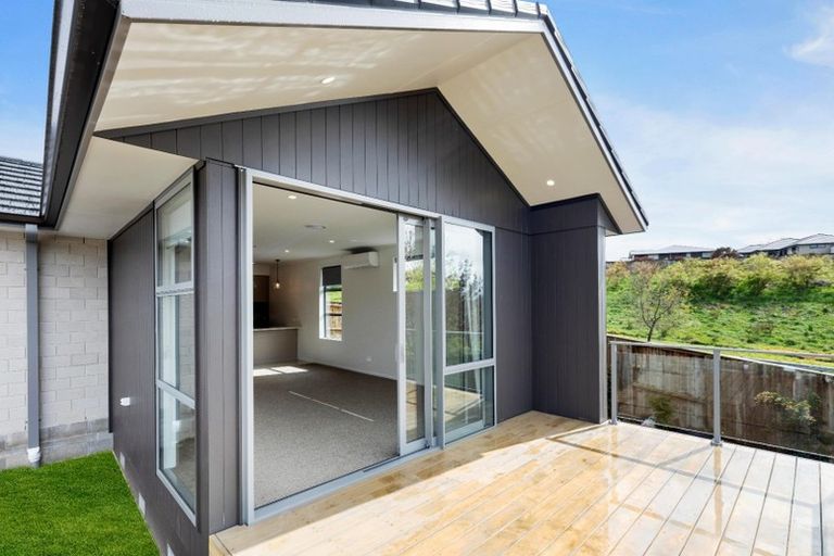 Photo of property in 30 Kiritiana Close, Pyes Pa, Tauranga, 3112