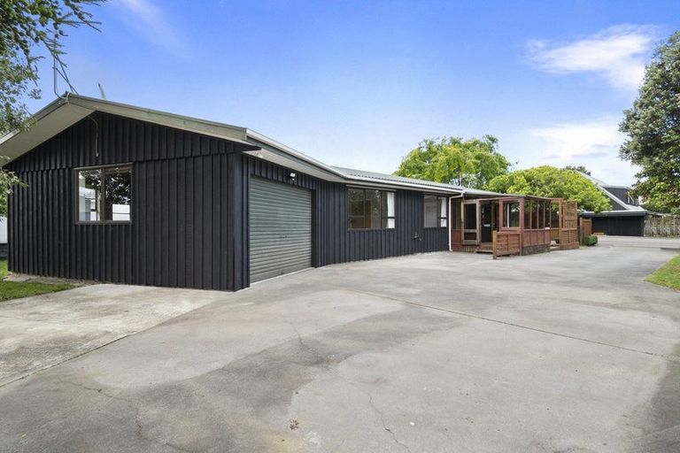 Photo of property in 3 Newland Court, Palmerston North, 4410