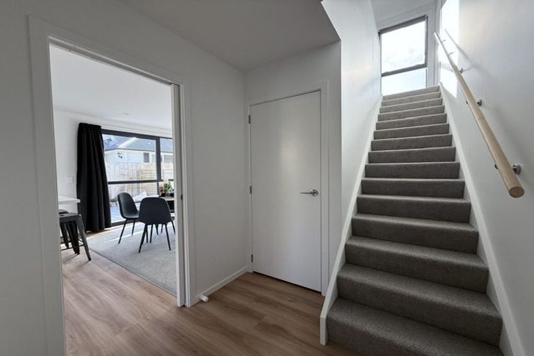 Photo of property in 4b Bathurst Street, Silverstream, Upper Hutt, 5019