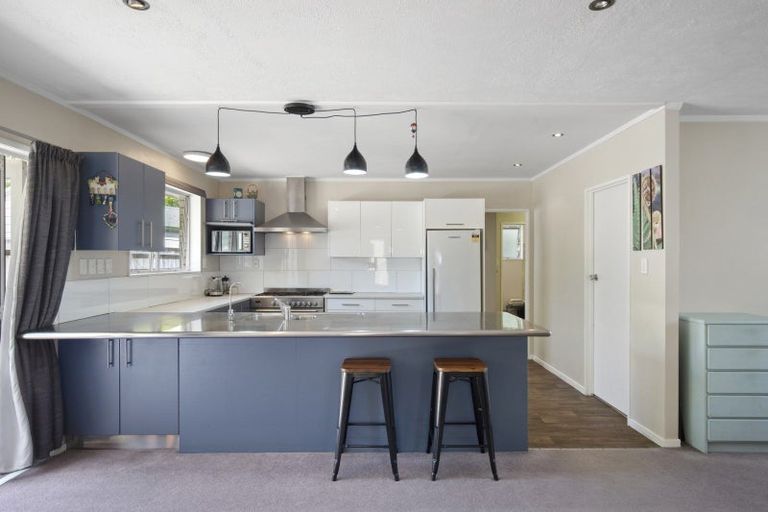 Photo of property in 4 Parvin Place, Pukekohe, 2120