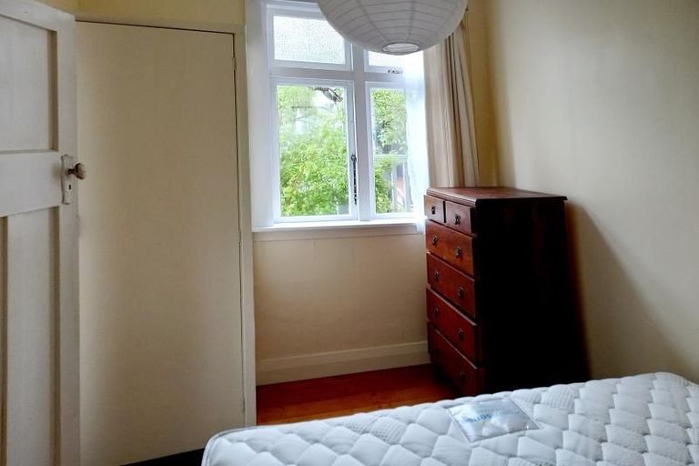 Photo of property in 59 Overtoun Terrace, Hataitai, Wellington, 6021