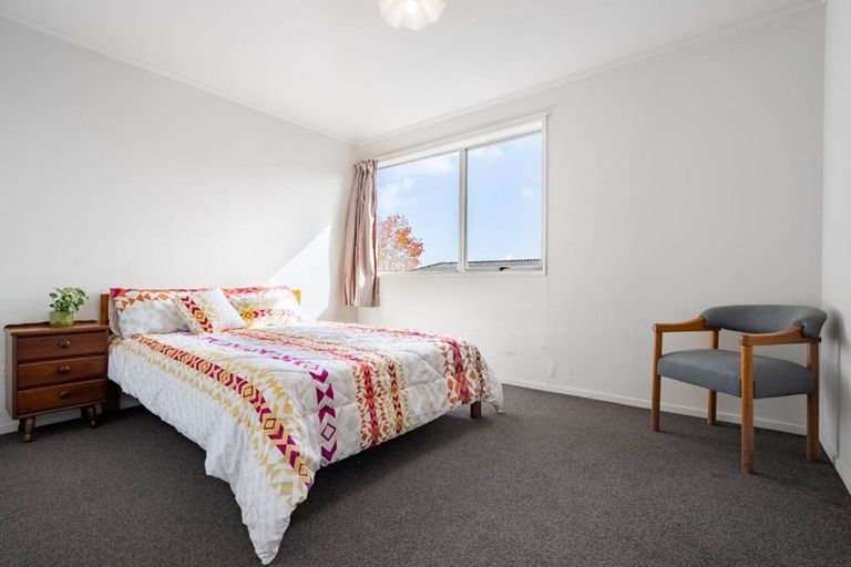 Photo of property in 5 Terra Nova Street, Glen Eden, Auckland, 0602