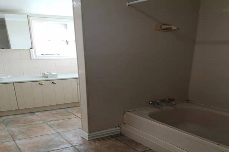 Photo of property in 141 Park Estate Road, Rosehill, Papakura, 2113