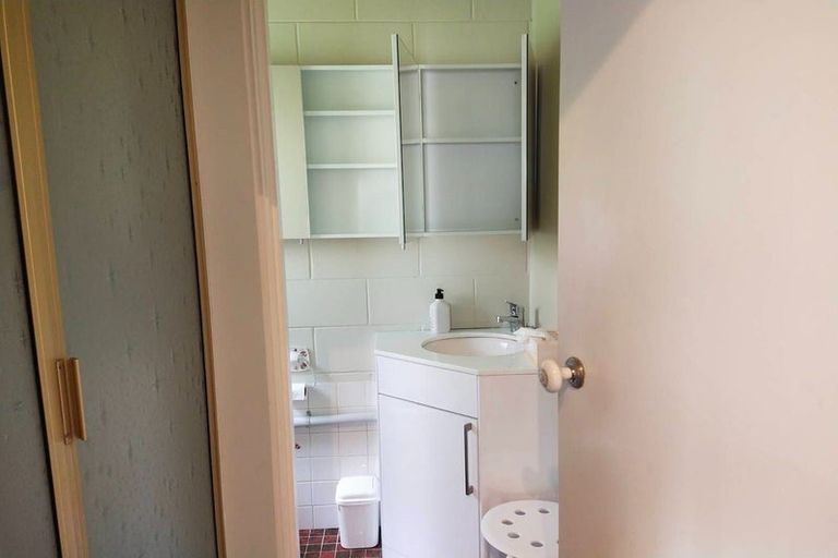 Photo of property in 7 Nui Mana Place, Te Atatu South, Auckland, 0610