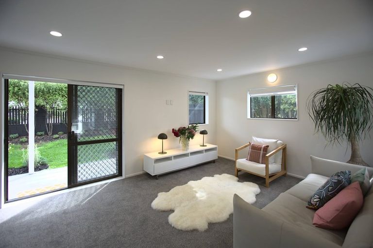 Photo of property in 1/93 Coronation Road, Mangere Bridge, Auckland, 2022