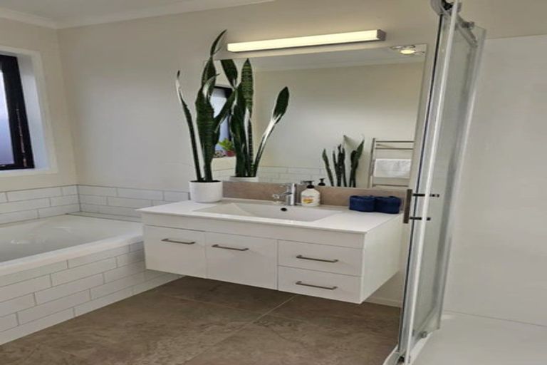 Photo of property in 12 Rangawhenua Street, Ngaruawahia, Hamilton, 3288