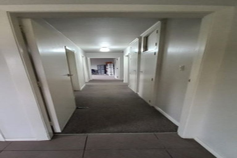 Photo of property in 1/23 Kent Lodge Avenue, Avonhead, Christchurch, 8042