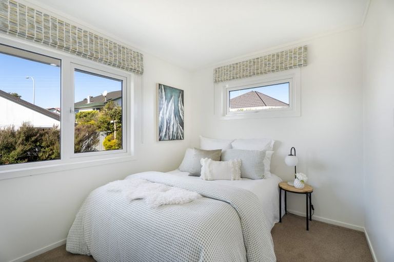 Photo of property in 27b Kentwood Drive, Woodridge, Wellington, 6037