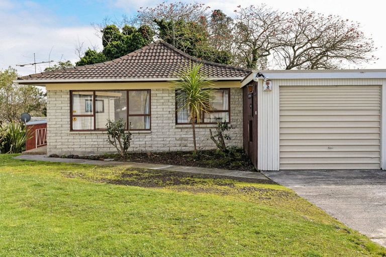 Photo of property in 2/222 Hillside Road, Papatoetoe, Auckland, 2025