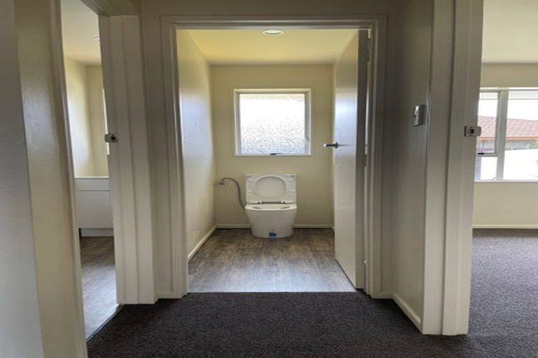 Photo of property in 4/4a Hayton Road, Hornby, Christchurch, 8042