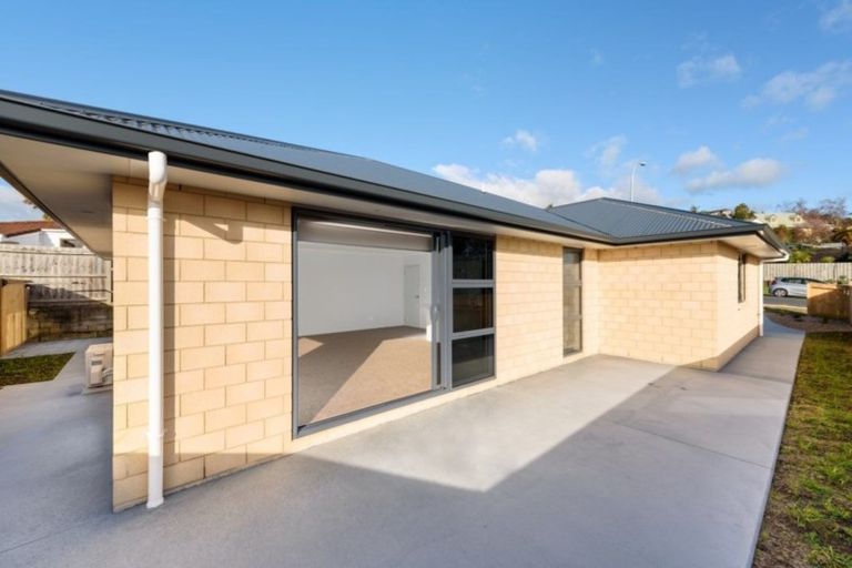 Photo of property in 75a James Cook Drive, Welcome Bay, Tauranga, 3112