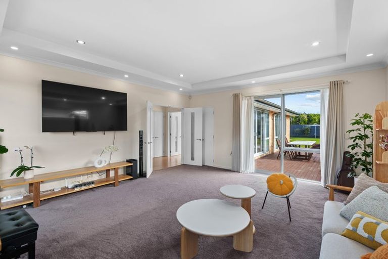 Photo of property in 6 Malachy Grove, Aidanfield, Christchurch, 8025