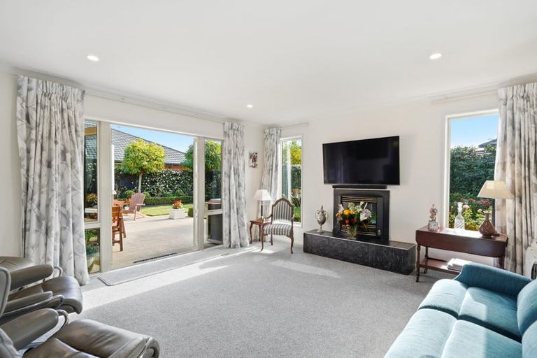 Photo of property in 31 Woodhurst Drive, Casebrook, Christchurch, 8051