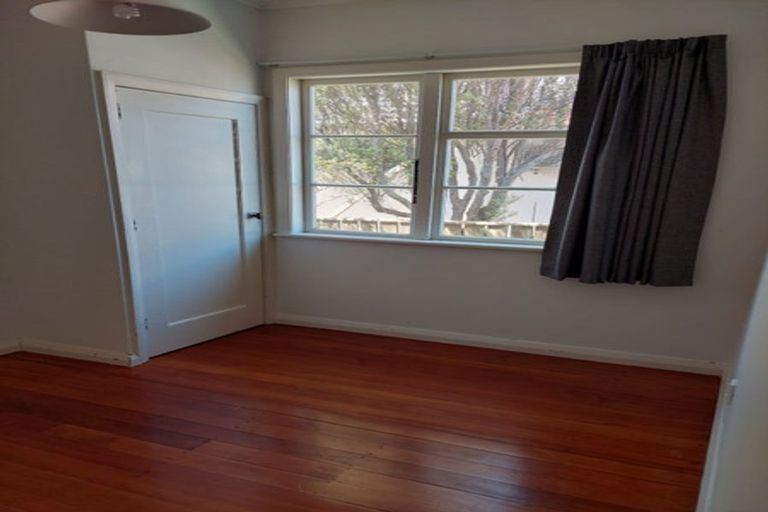 Photo of property in 3 Hindmarsh Street, Johnsonville, Wellington, 6037