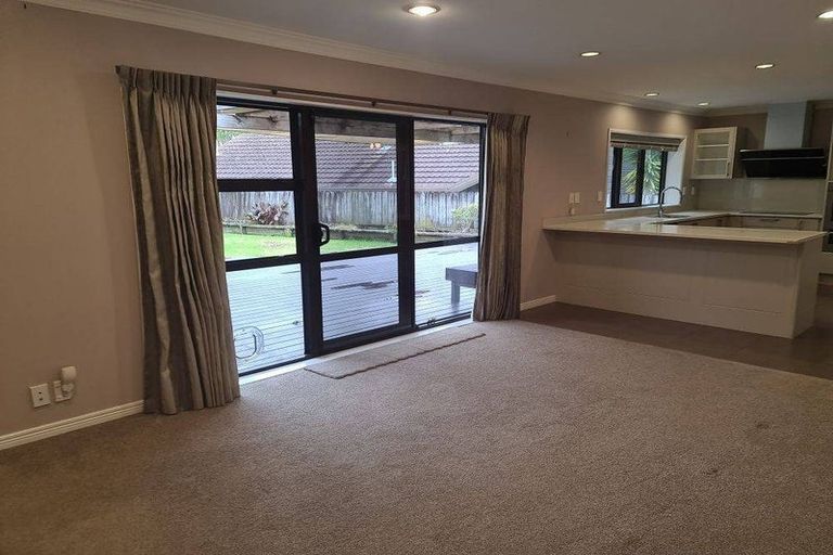 Photo of property in 29 Northpark Avenue, Northpark, Auckland, 2013