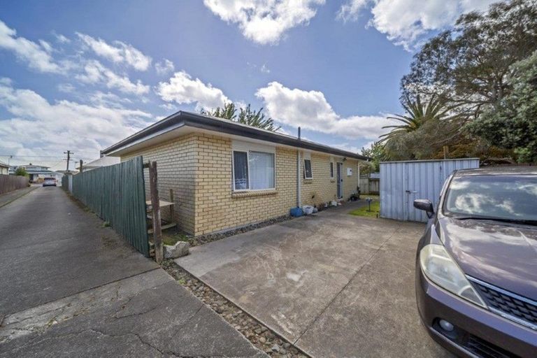 Photo of property in 44a Waihi Road, Hawera, 4610