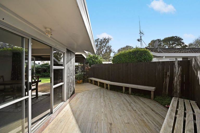 Photo of property in 15a Sandalwood Drive, Dinsdale, Hamilton, 3204