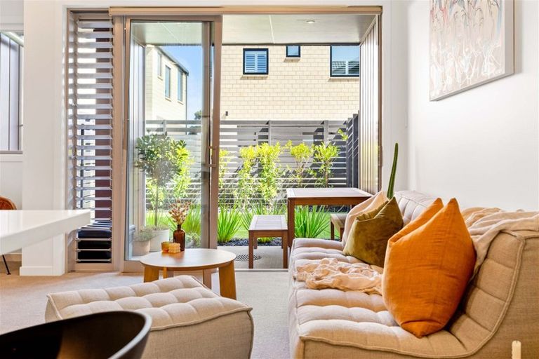 Photo of property in 5/28 Nevill Road, Hobsonville, Auckland, 0616