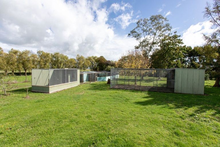 Photo of property in 230 Central Road, Waitakaruru, Thames, 3576