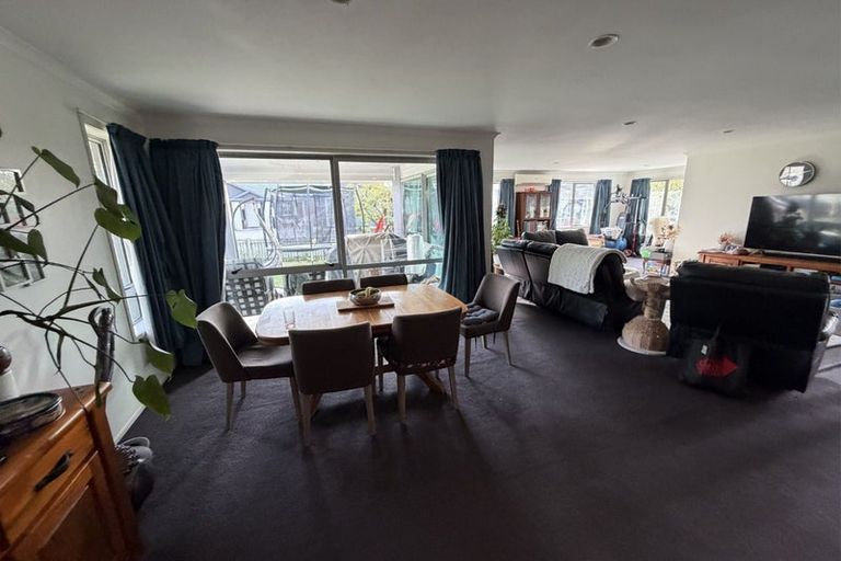 Photo of property in 23 Christobel Circle, Huntington, Hamilton, 3210