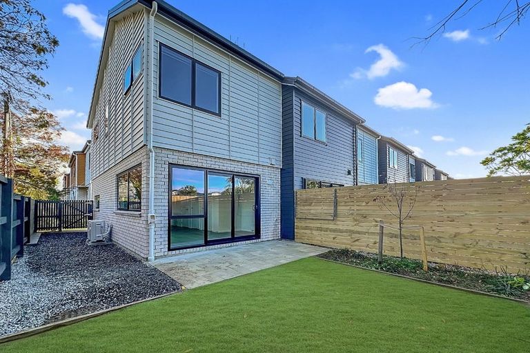 Photo of property in 59 Whati Lane, Henderson, Auckland, 0612