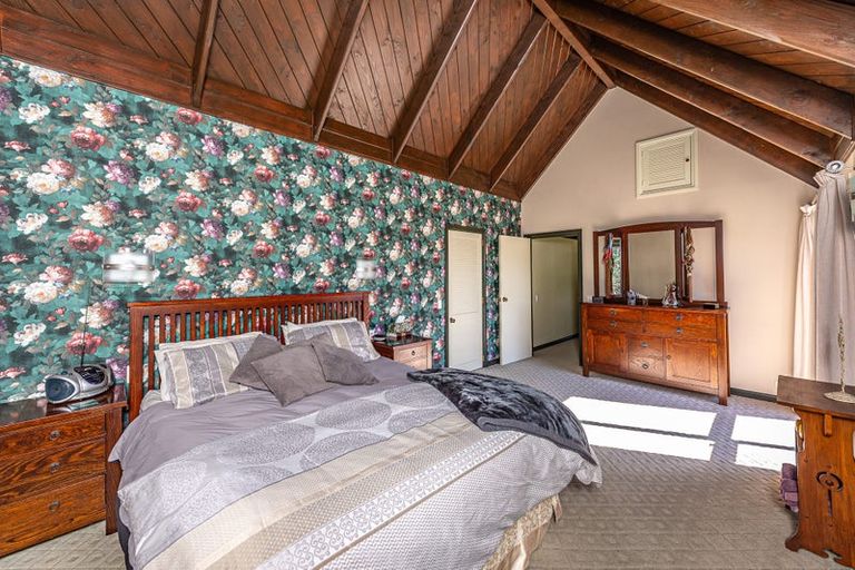 Photo of property in 22 Shakespeare Road, Bastia Hill, Whanganui, 4500