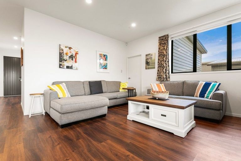 Photo of property in 50 Jutland Road, Pukekohe, 2120