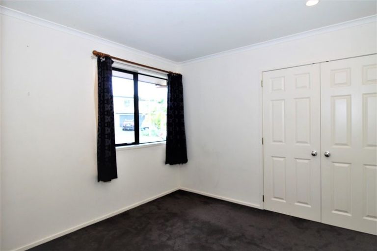 Photo of property in 39 Black Teal Close, Unsworth Heights, Auckland, 0632