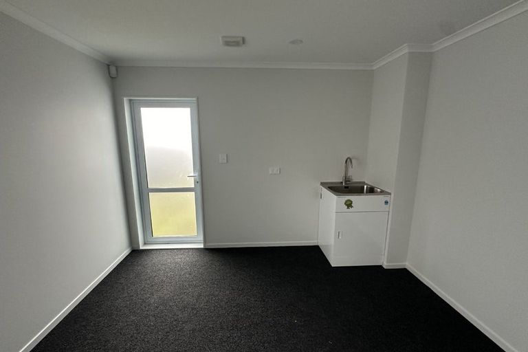 Photo of property in 35 Royston Street, Rosehill, Papakura, 2113