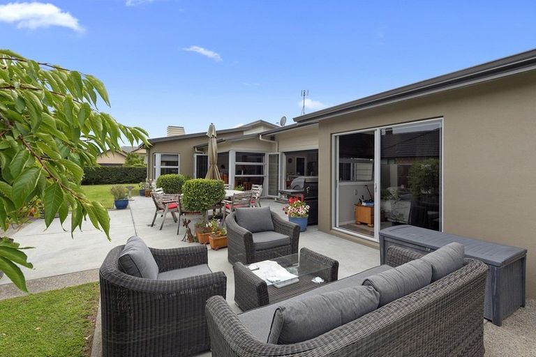 Photo of property in 56 Palliser Drive, Huntington, Hamilton, 3210