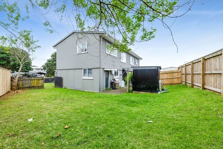 Photo of property in 20 Cook Street, Marfell, New Plymouth, 4310