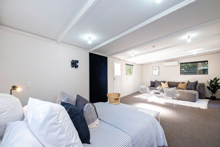 Photo of property in 23 Kent Terrace, Taradale, Napier, 4112