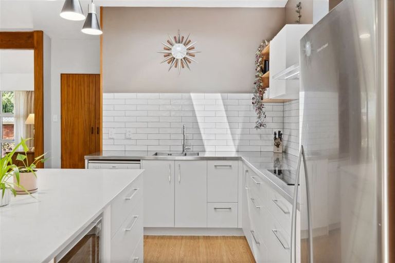 Photo of property in 10 Stormont Place, Avonhead, Christchurch, 8042