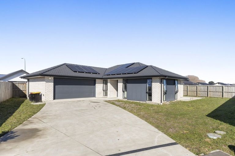 Photo of property in 13 Joslen Way, Kaiapoi, 7630