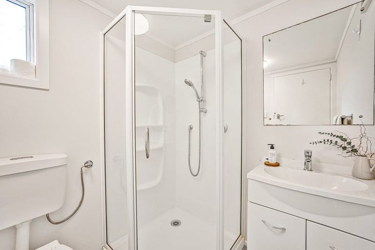 Photo of property in 14 Belmont Terrace, Milford, Auckland, 0620