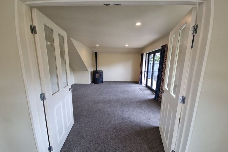 Photo of property in 102 Roberta Drive, Somerfield, Christchurch, 8024