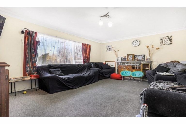 Photo of property in 44 Raglan Street, Mangere East, Auckland, 2024