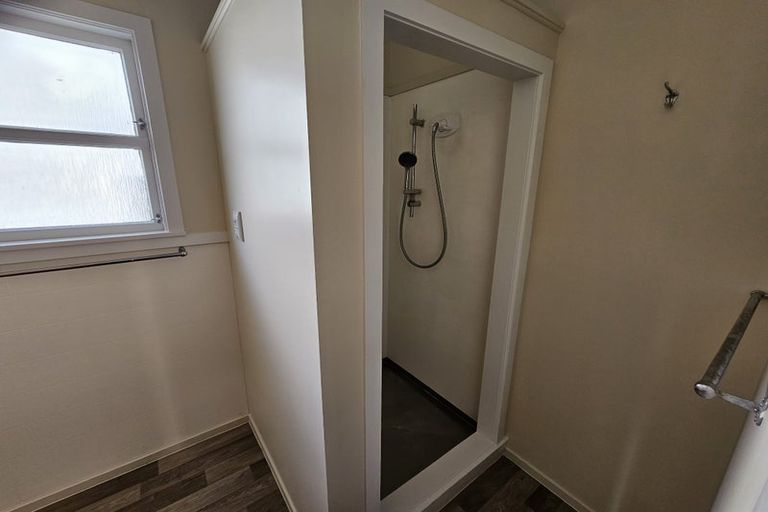 Photo of property in 228 Old Farm Road, Hamilton East, Hamilton, 3216