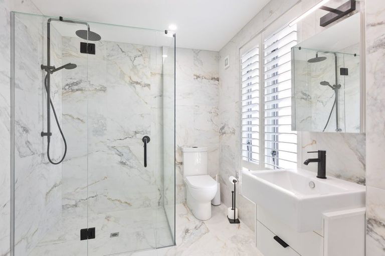 Photo of property in 90c Buller Street, New Plymouth, 4312