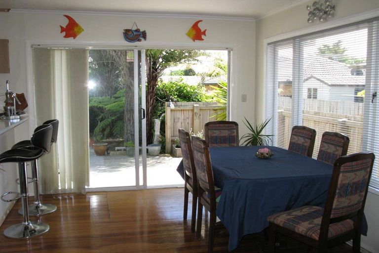Photo of property in 11 Scott Road, Papakura, 2110