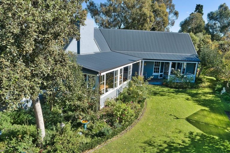 Photo of property in Arataki Way, 8 Arataki Road, Havelock North, 4130