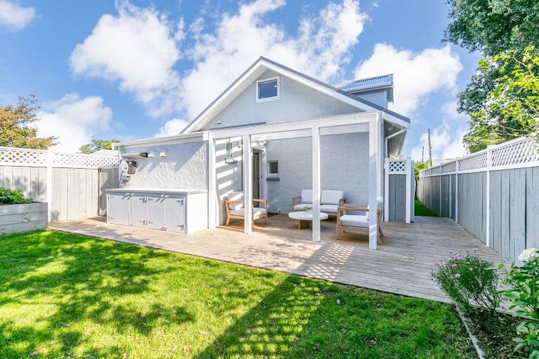 Photo of property in 40 Aparima Avenue, Miramar, Wellington, 6022