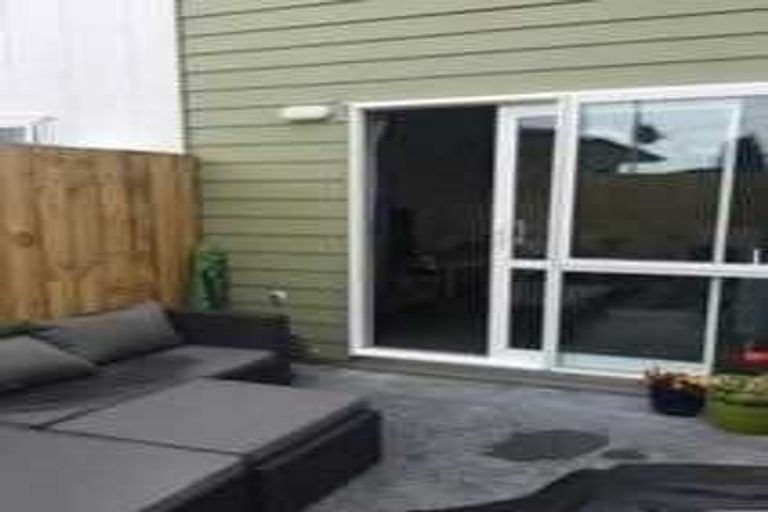 Photo of property in 21/10u Burrows Place, Frankton, Hamilton, 3204
