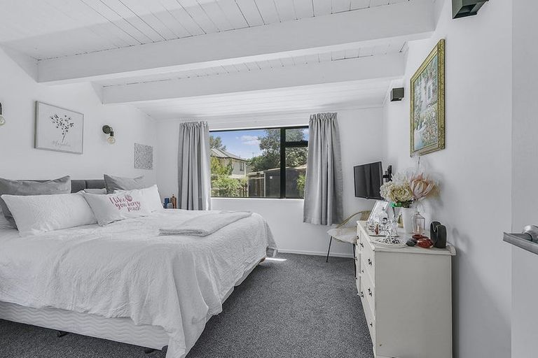 Photo of property in 13 Urlich Avenue, Melville, Hamilton, 3206