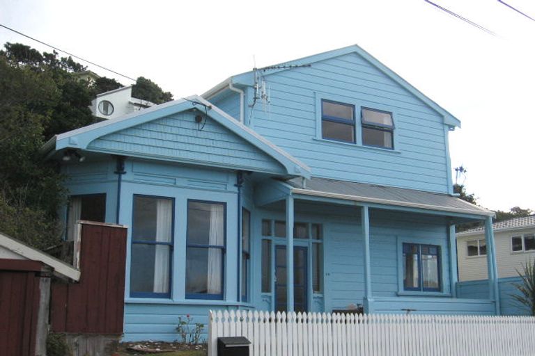 Photo of property in 32 Ferry Street, Seatoun, Wellington, 6022
