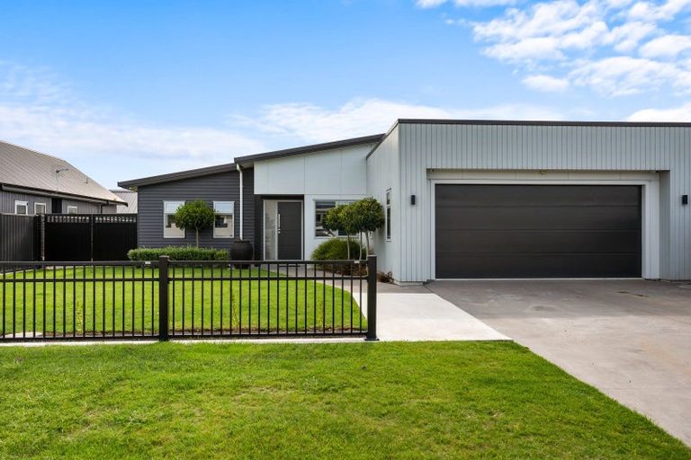 Photo of property in 42 Arbuckle Road, Frimley, Hastings, 4120