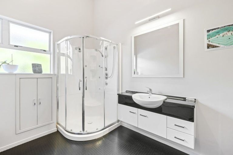 Photo of property in 16 Island View Lane, Langs Beach, Waipu, 0582