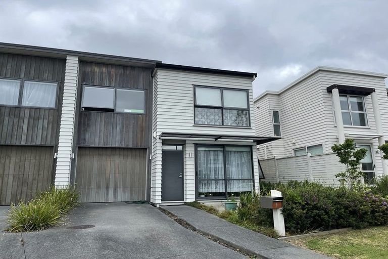 Photo of property in 9 Costa Viva Crescent, Karaka, Papakura, 2113