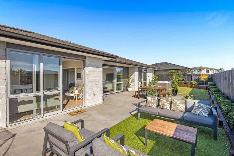 Photo of property in 3 Christow Court, Paraparaumu, 5032