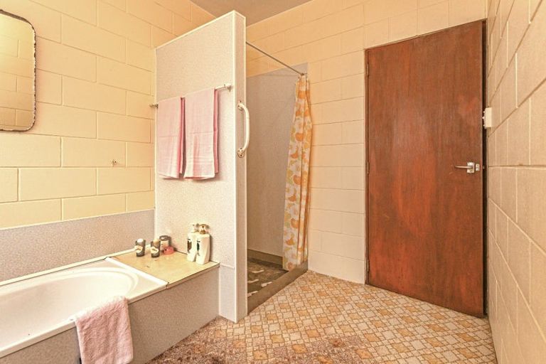 Photo of property in 117a Patuwai Drive, Whangamata, 3620